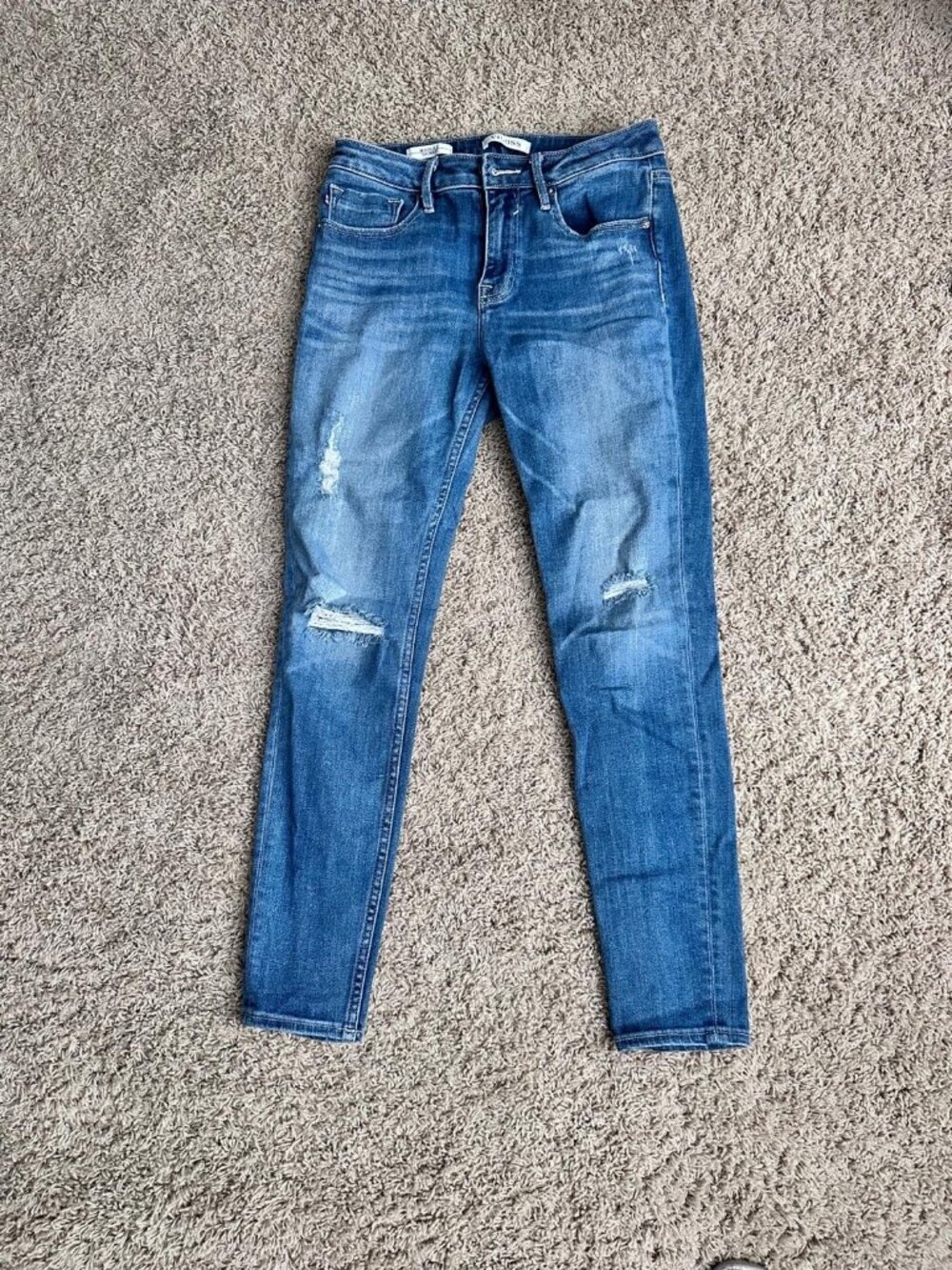 Vigoss Skinny Ripped Jeans